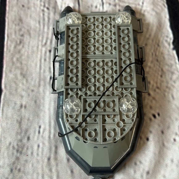 Mega Bloks Call of Duty military Raft - Picture 6 of 6